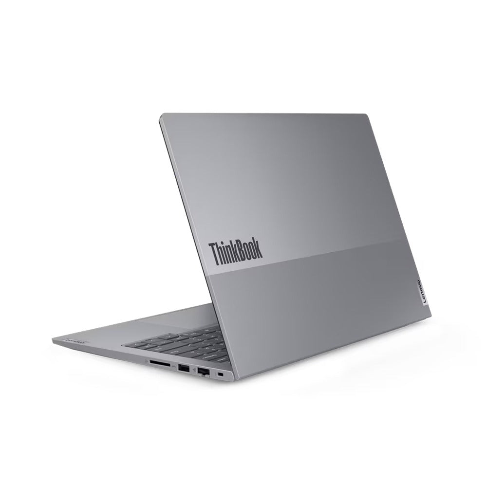Detalle del teclado y touchpad de la laptop Lenovo ThinkBook 14 G6 IRL