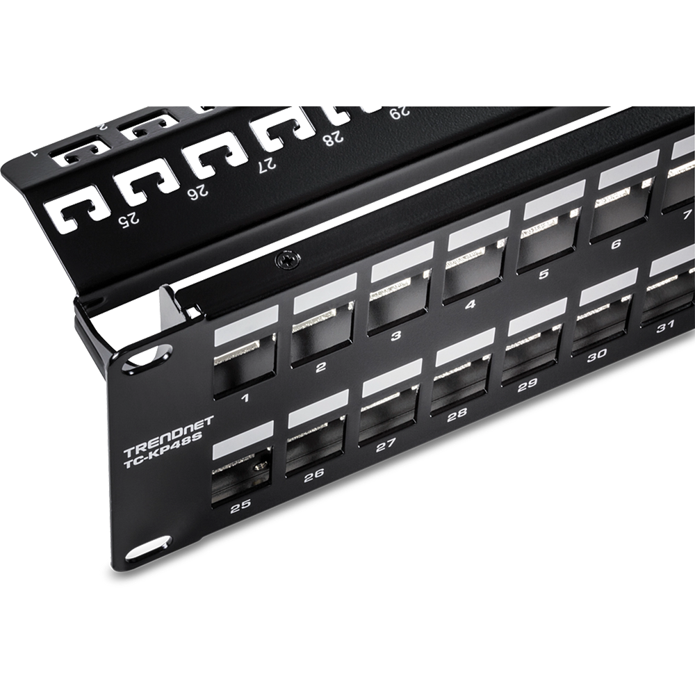 Pachera modular Panduit NKPP48FMY para cableado estructurado