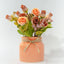 Florero con rosas bicolor artificial