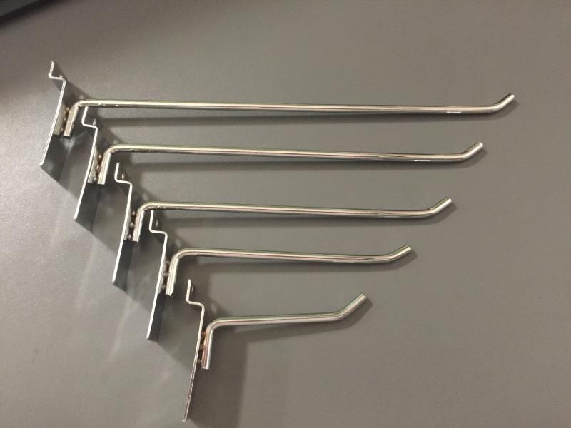 Gancho para Lamina Ranurada 25 Cm 250MM FG-0286-01 - Plateado