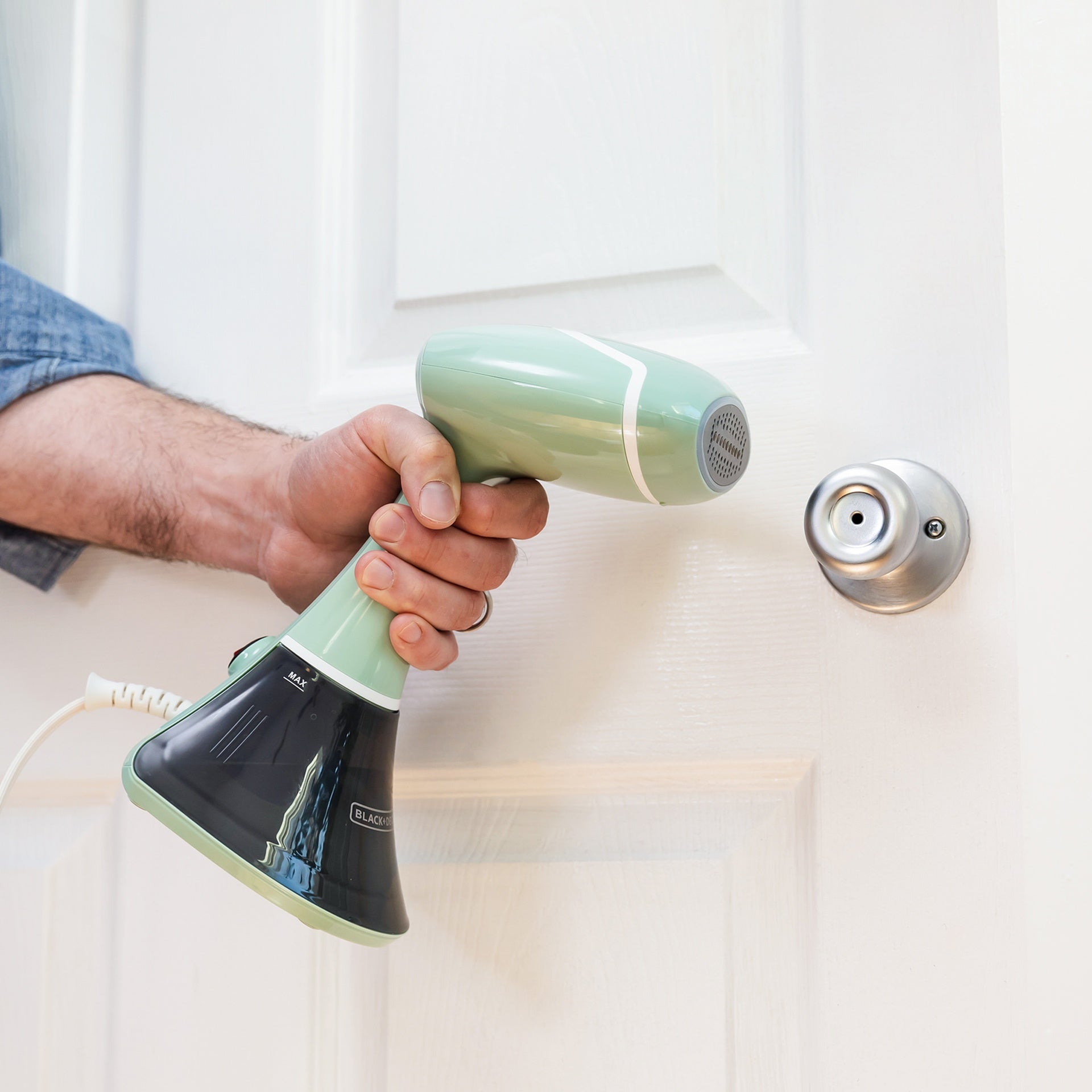 Black + Decker vaporizador ropa vertical planchado avanzado HGS250-LA