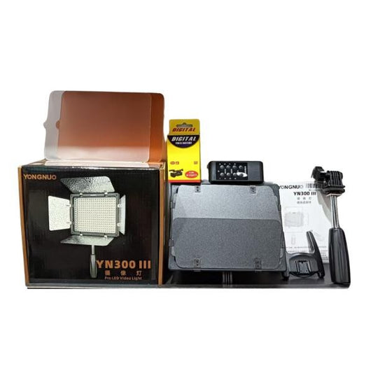 LUZ LED PARA FOTOGRAFIA  MODELO YN300 111