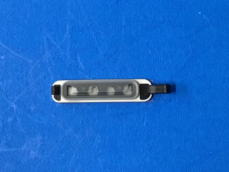Tapa Rack Carga Samsung Galaxy S5 G900 - Plateada
