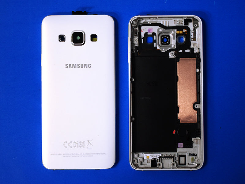 Tapa Samsung Galaxy A3 A300 - Blanca con Marco