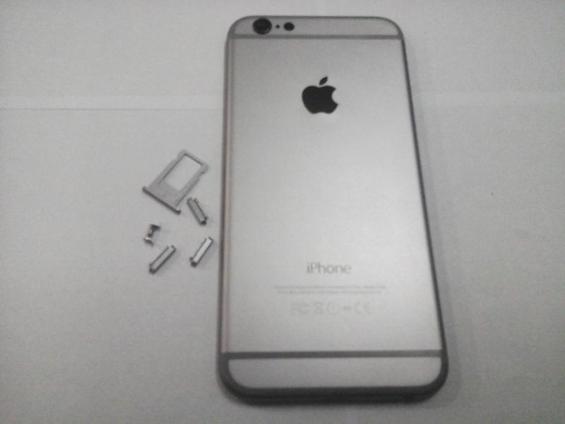 Caratula Iphone 6G 4.7 A1586 A1549 - Plateada