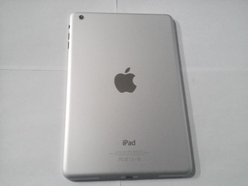 Tapa Ipad Mini 3G A1432 - Plateada