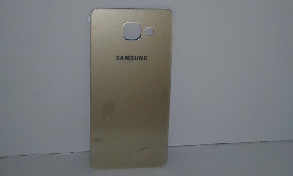 Tapa Samsung Galaxy A5 (2016) A510 - Dorada Sin Marco