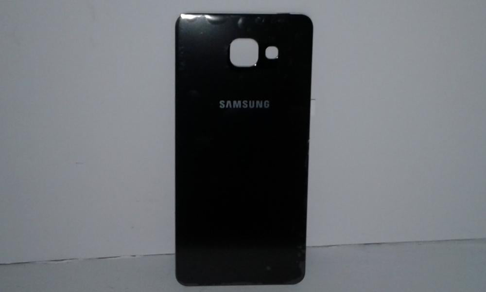 Tapa Samsung Galaxy A7 (2016) A710 - Negra Sin Marco