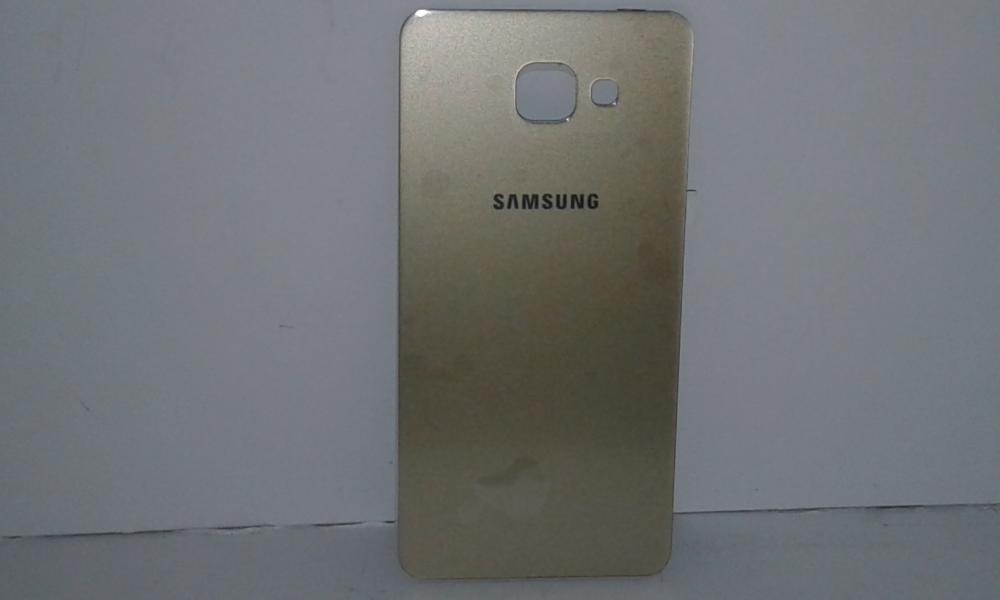 Tapa Samsung Galaxy A7 (2016) A710 - Dorada Sin Marco