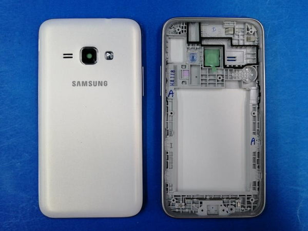 Tapa Samsung Galaxy J1 (2016) J120 - Blanca con Marco