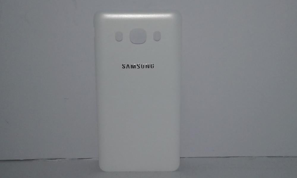 Tapa Samsung Galaxy J5 (2016) J510 - Blanca Sin Marco
