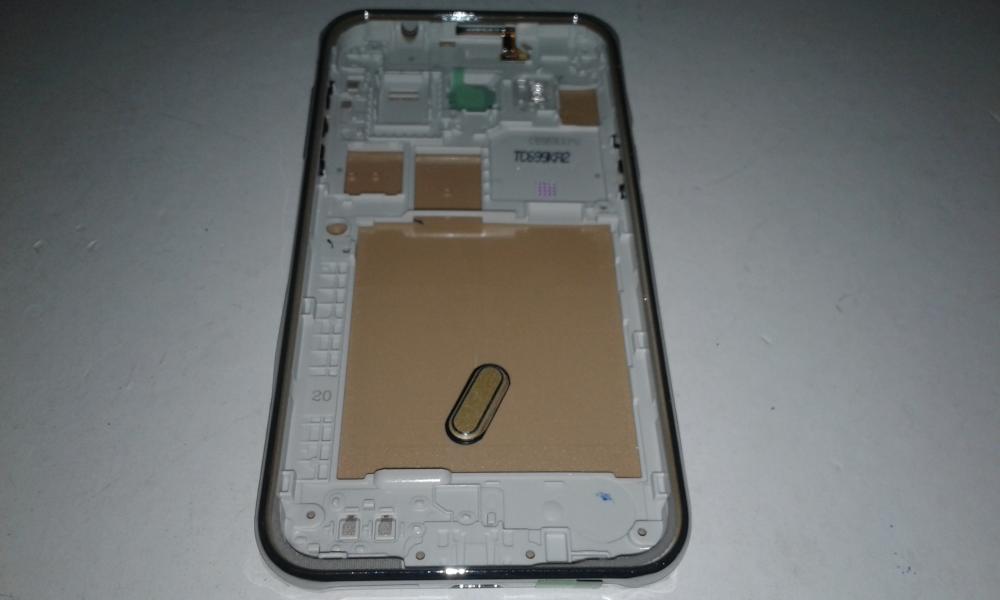 Tapa Samsung Galaxy J2 J200 - Dorada con Marco