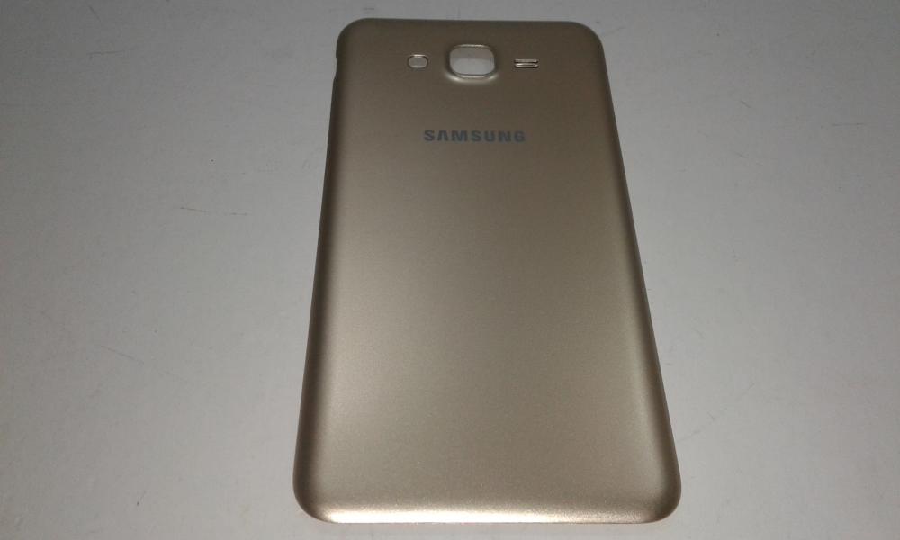 Tapa Samsung Galaxy J7 J700 - Dorada Sin Marco
