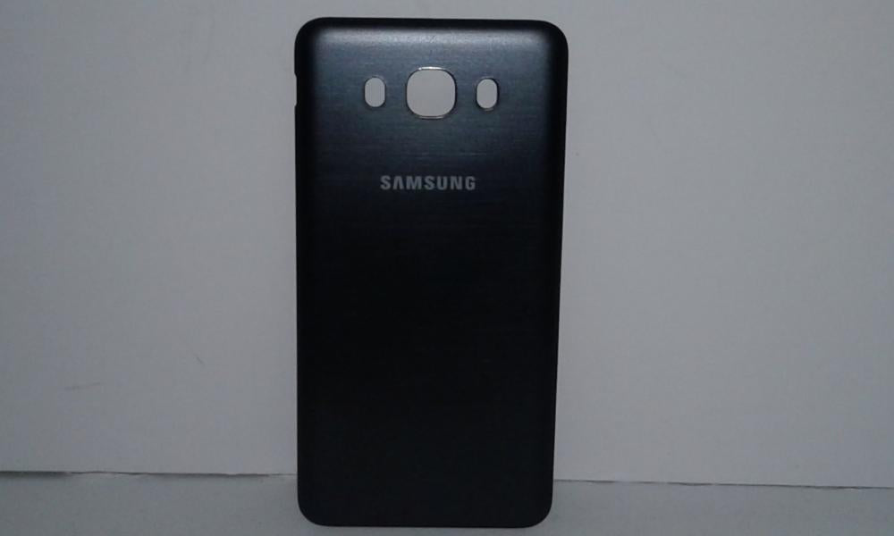 Tapa Samsung Galaxy J7 (2016) J710 - Negra Sin Marco