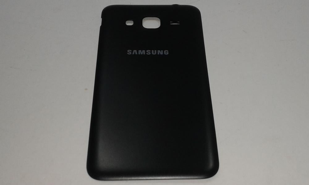 Tapa Samsung Galaxy J3 J300 - Negra Sin Marco