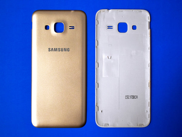 Tapa Samsung Galaxy J3 J300 - Dorada Sin Marco
