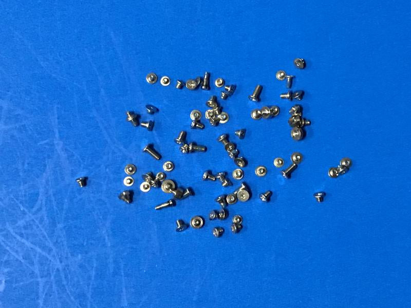 Juego de Tornillos Completo Iphone 7 Plus 5.5