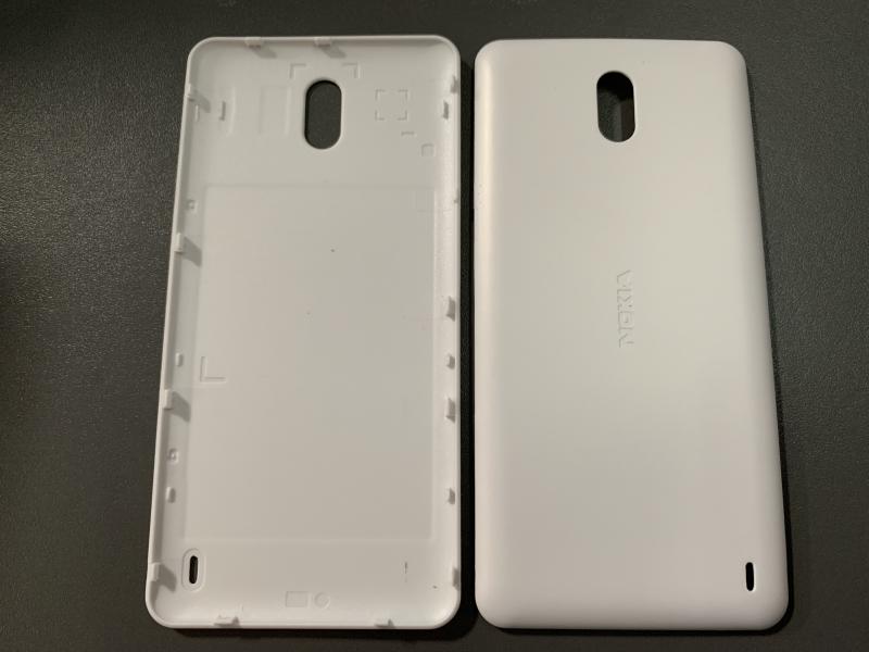 Tapa Nokia 2 - Negra Sin Marco