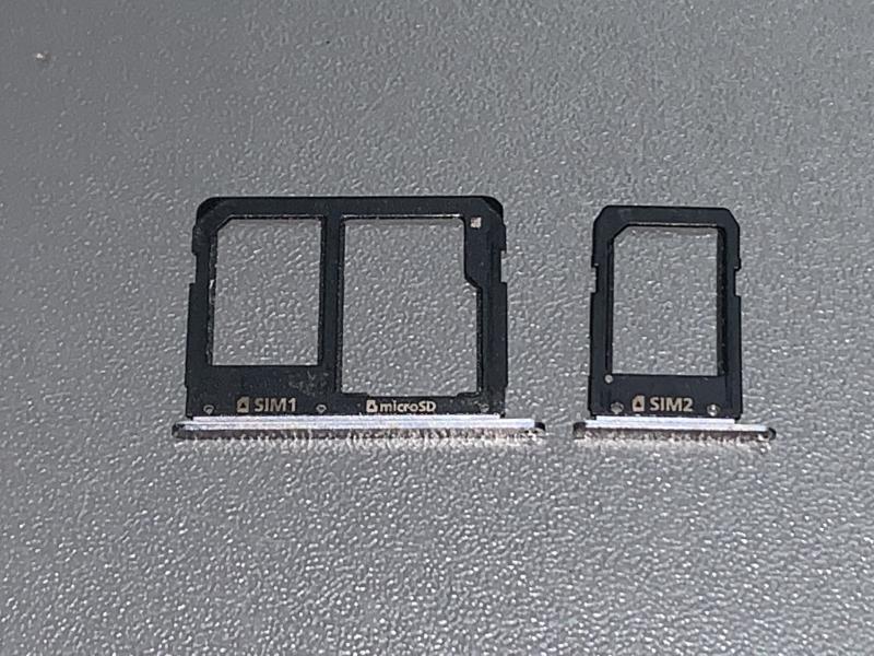 Juego Bandeja Dual Sim Micro Sd Samsung Galaxy A9 A900 - Plateada