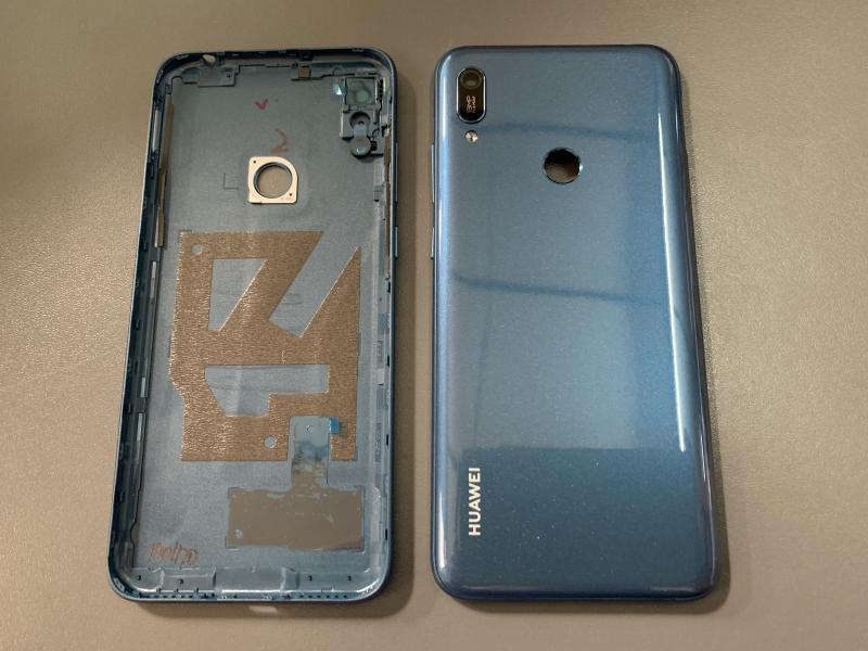 Tapa Huawei Y6 2019 - Azul con Marco