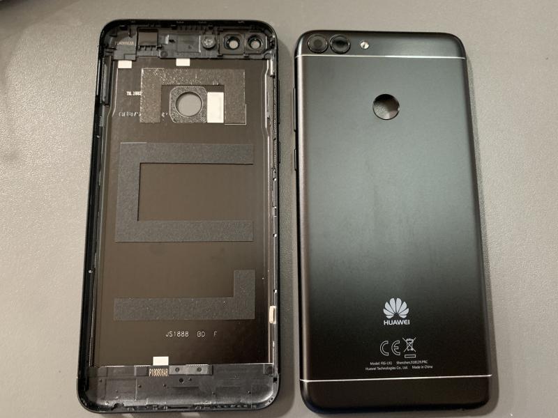 Tapa Huawei P Smart 2018 - Negra con Marco