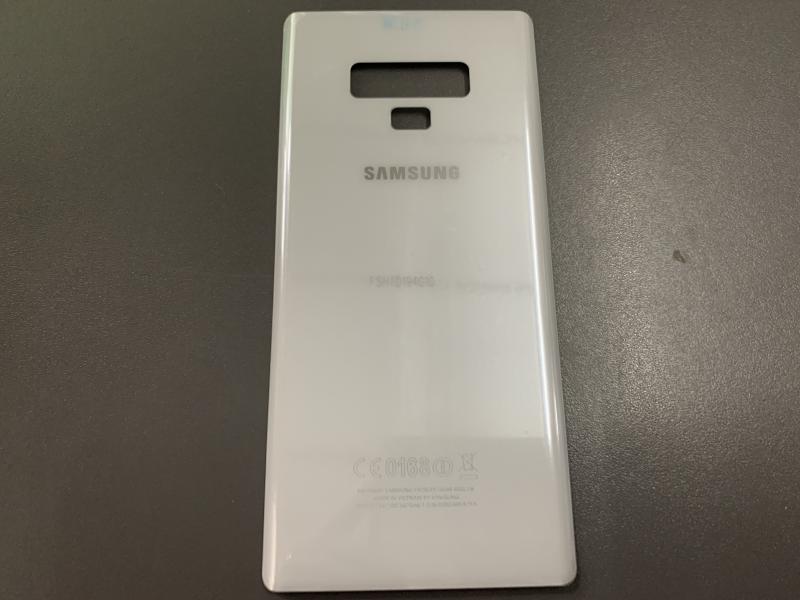 Tapa Samsung Galaxy Note 9 N960 - Dorada Sin Marco