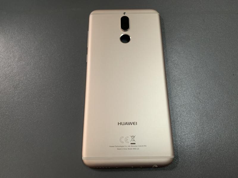 Tapa Huawei Mate 10 Lite - Negra con Marco