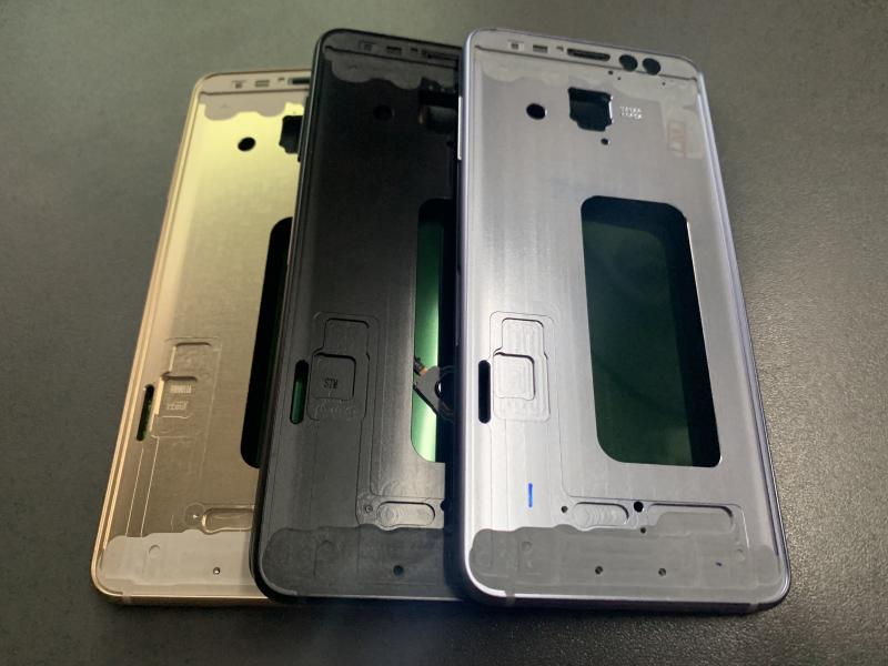 Tapa Samsung Galaxy A8 2018 A530 - Negra con Marco