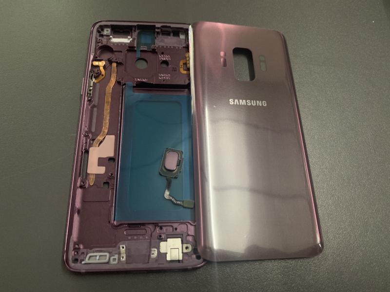 Tapa Samsung Galaxy S9 G960 - Plateada con Marco