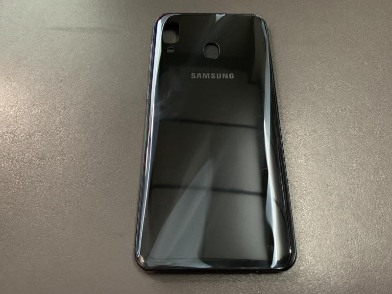 Tapa Samsung Galaxy A30 A305 - Negra con Marco