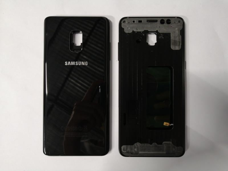 Tapa Samsung Galaxy A8 + Plus 2018 A730 - Negra con Marco