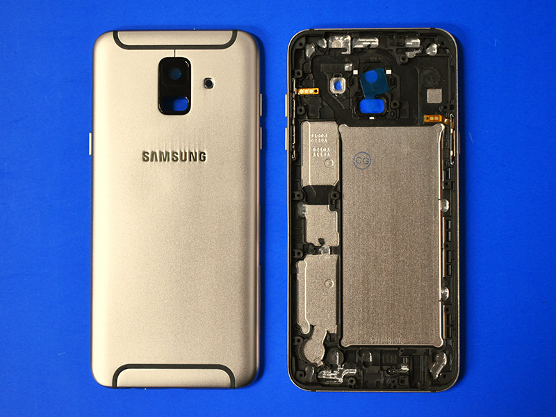Tapa Samsung Galaxy A6 2018 A600 - Dorada con Marco