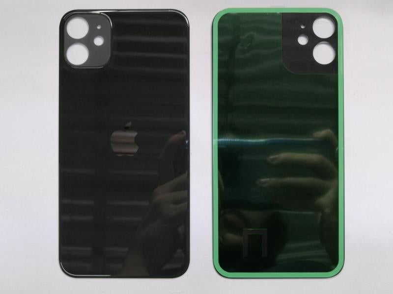 Tapa Iphone 11 6.1" - Negra Sin Marco