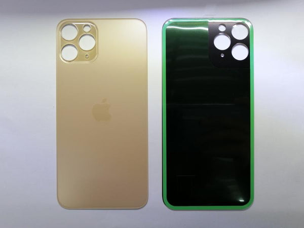 Tapa Iphone 11 PRO - Dorada Sin Marco