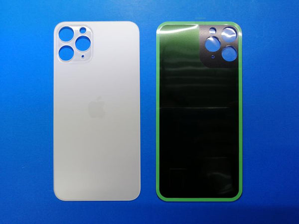 Tapa Iphone 11 PRO - Plateada Sin Marco