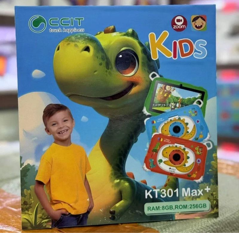 Vista frontal de la tablet CCIT KT301 MAX con interfaz de iWAWA Kids
